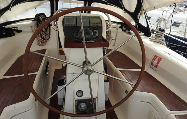 BAVARIA 42